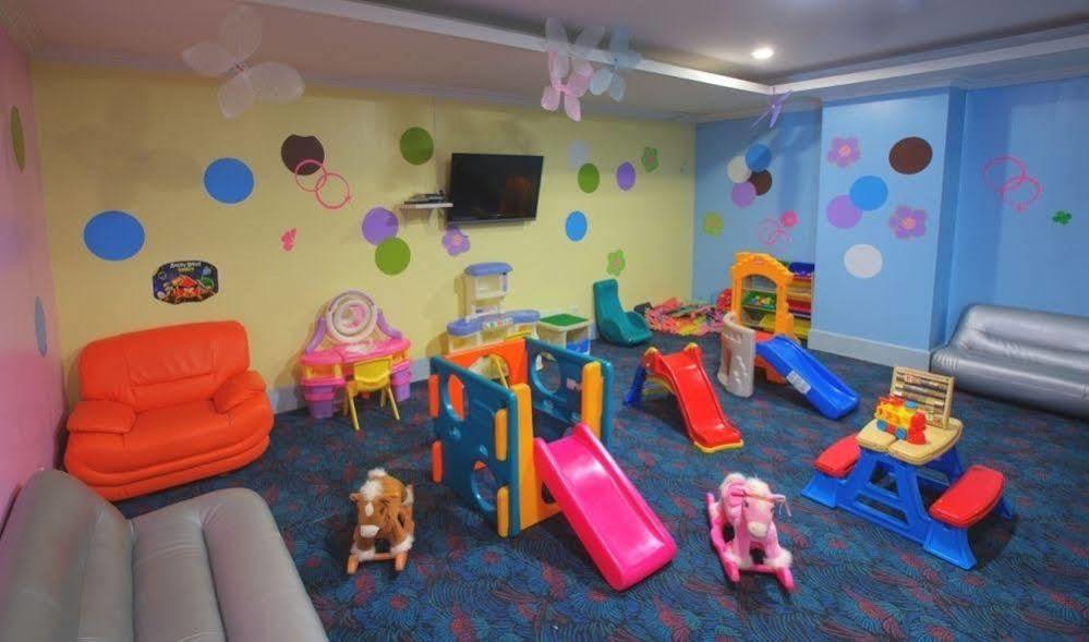 Royal Orchid Hotel Guam Tamuning Dış mekan fotoğraf
