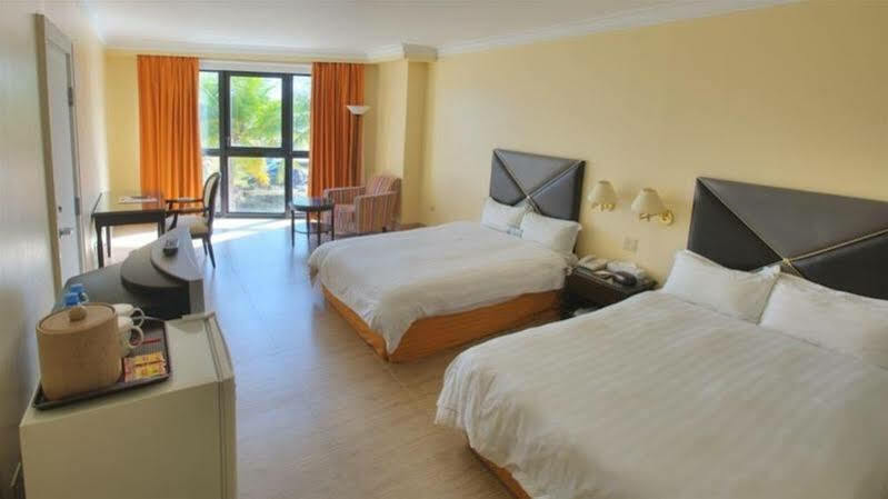 Royal Orchid Hotel Guam Tamuning Dış mekan fotoğraf